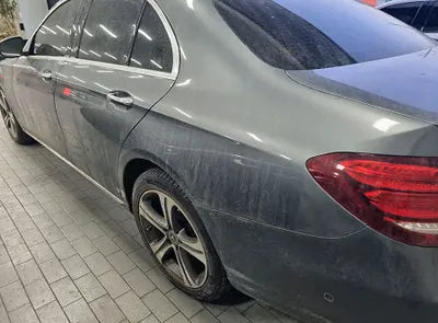 2019 Mercedes-Benz E 300 WDDZF4JB0KA677243 VIN:WDDZF4JB0KA677243