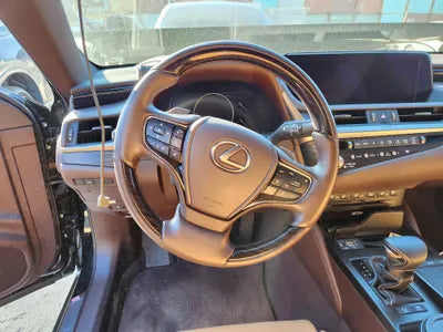 2021 Lexus ES 300 VIN: