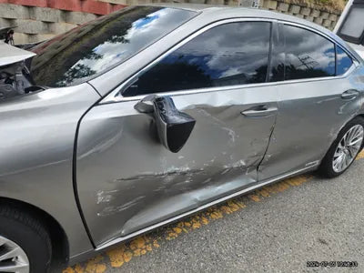 2020 Lexus ES 300 VIN: