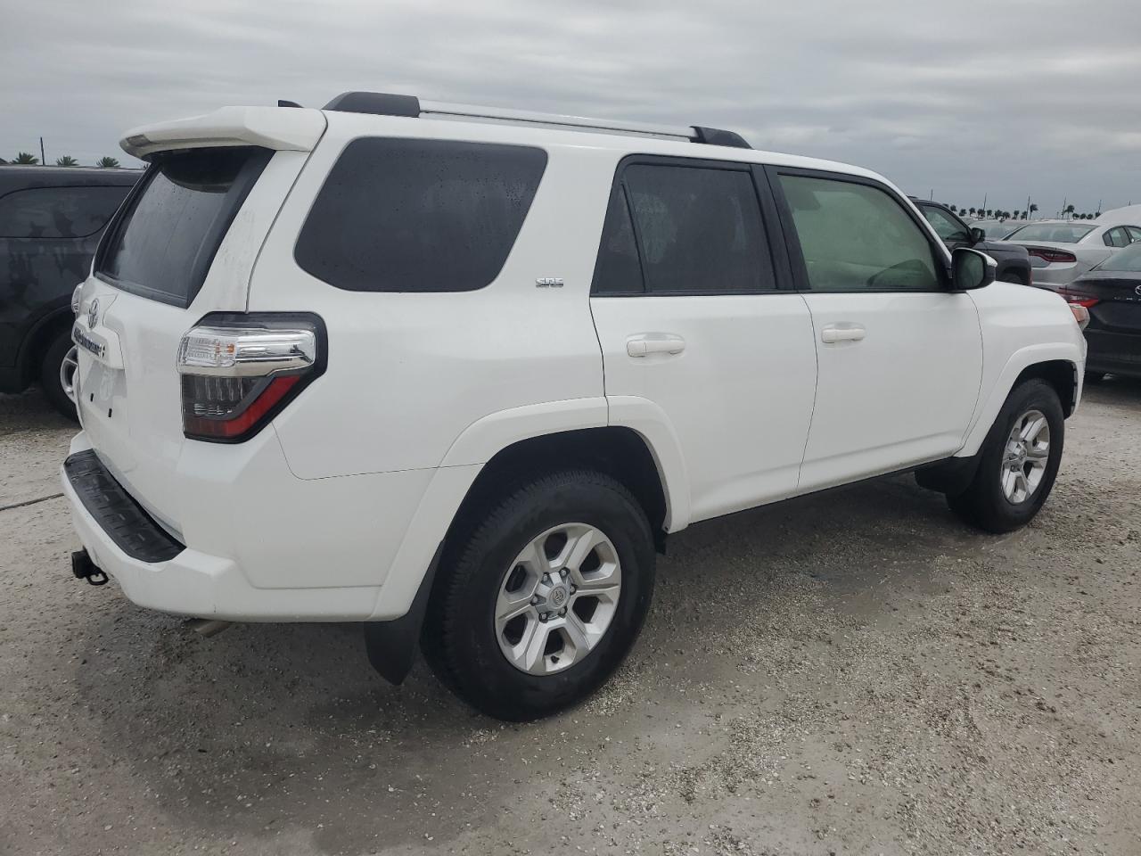 2024 TOYOTA 4RUNNER SR5 VIN:JTEEU5JR2R5309632