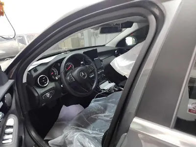 2017 Mercedes-Benz C 200 VIN: