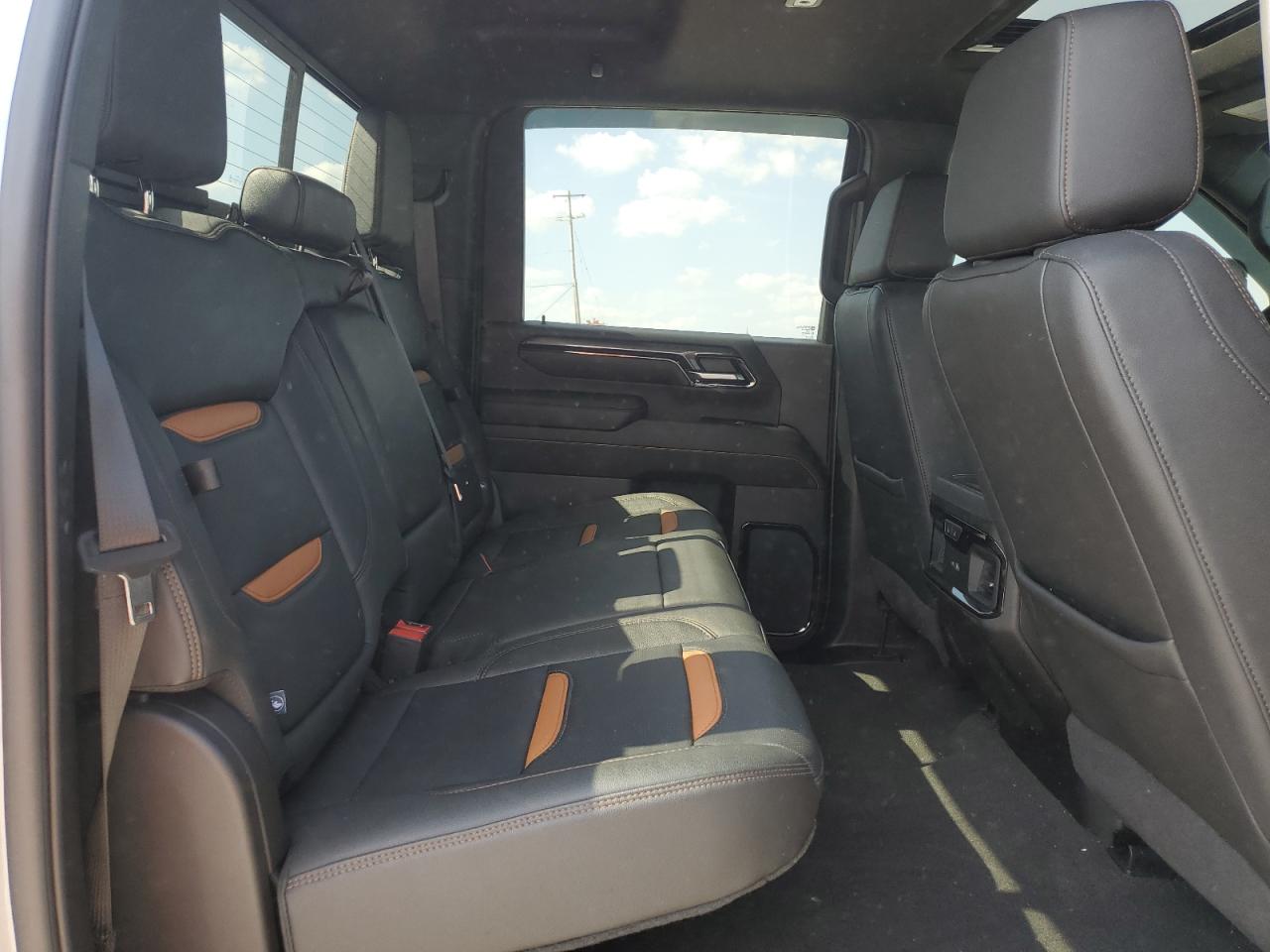 2024 GMC SIERRA K2500 AT4 VIN:1GT49PEY4RF283656