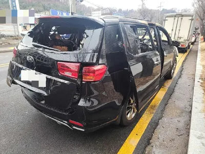 2018 Kia Carnival VIN: