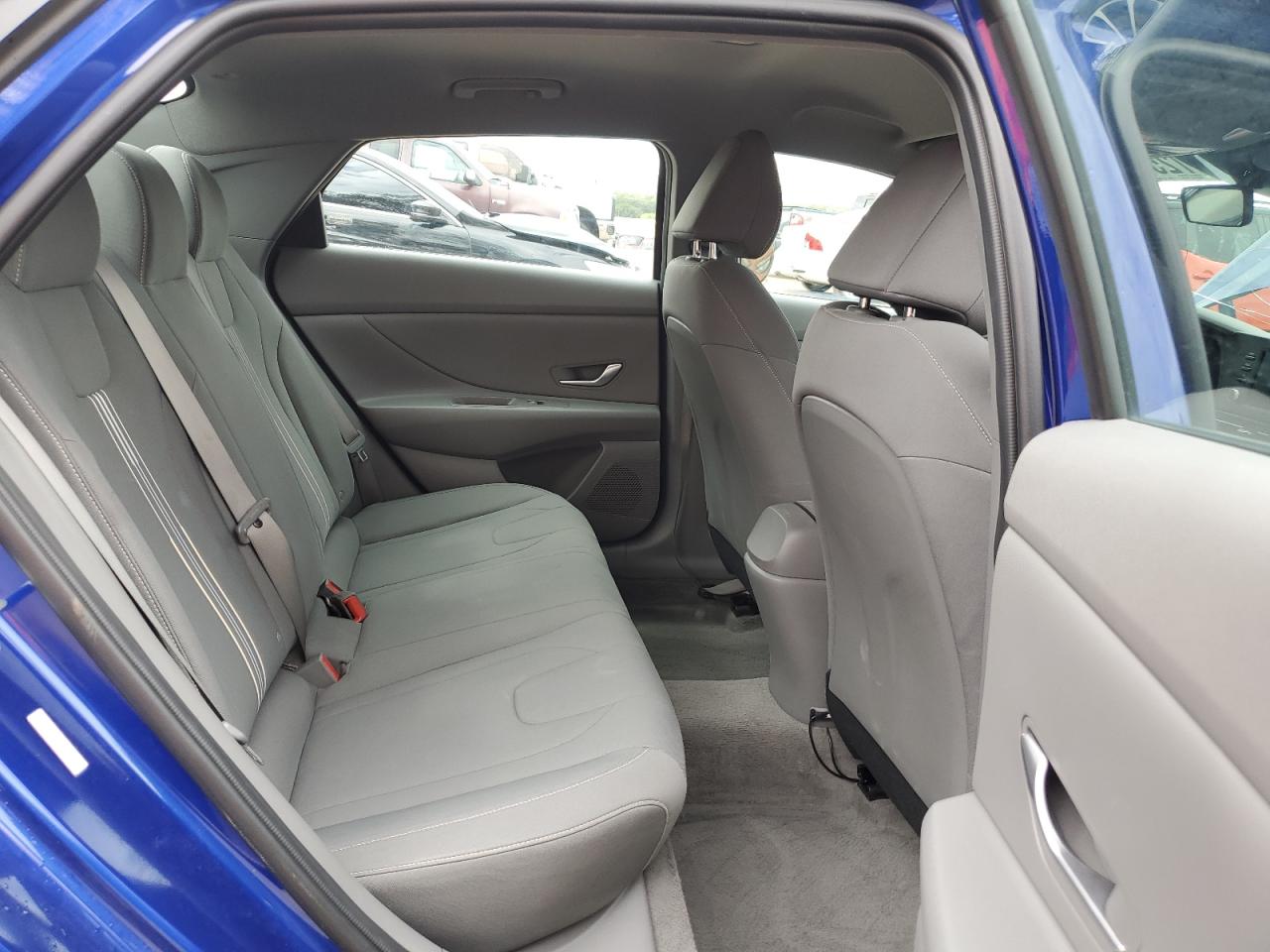 2023 HYUNDAI ELANTRA SEL VIN:KMHLM4AG2PU606144