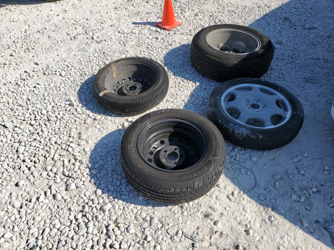 2023 CHEVROLET EQUINOX LS VIN:3GNAXHEG4PL217611