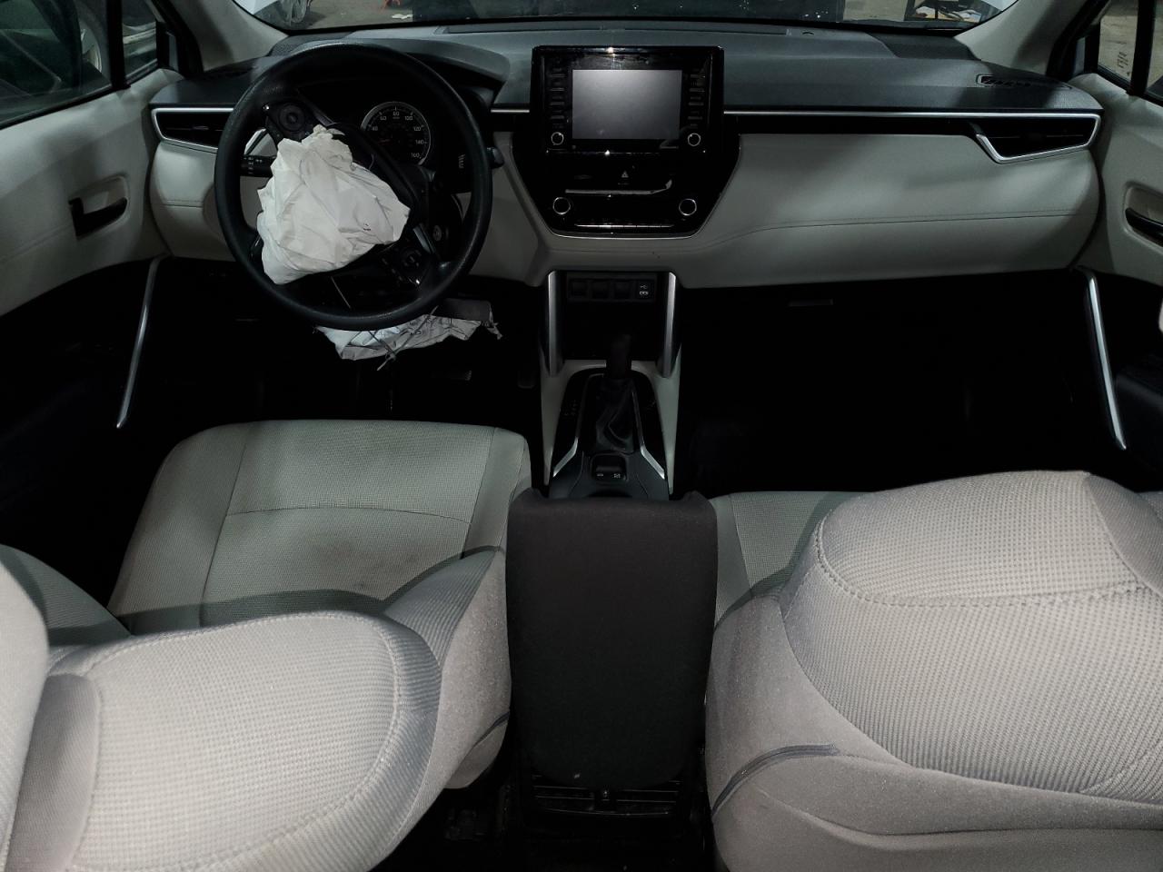 2022 TOYOTA COROLLA CROSS L VIN:7MUAAABG6NV002122