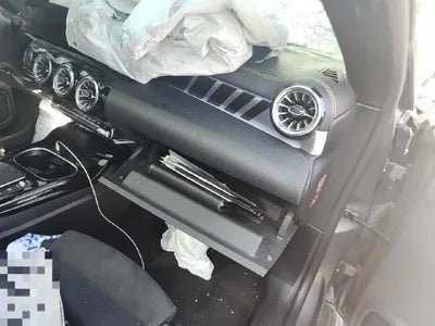 2022 Mercedes-Benz A 45 AMG VIN: