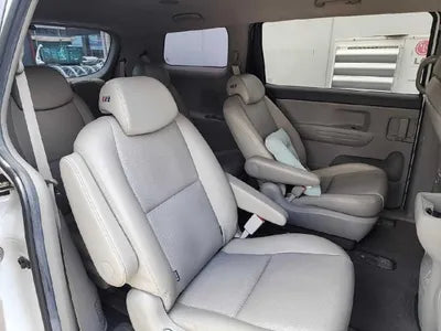 2015 Kia Carnival VIN:
