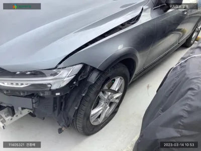2017 Volvo V90 YV1PZ68ACJ1013617 VIN:YV1PZ68ACJ1013617