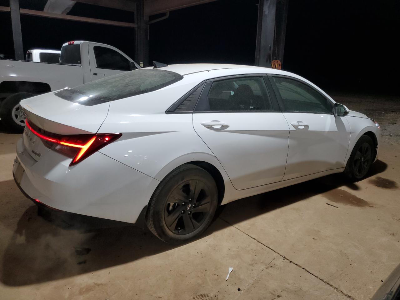 2022 HYUNDAI ELANTRA BLUE VIN:KMHLM4AJXNU031168