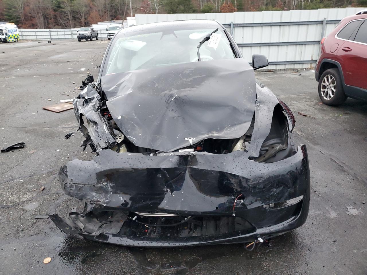 2022 TESLA MODEL Y  VIN:7SAYGDEFXNF441827
