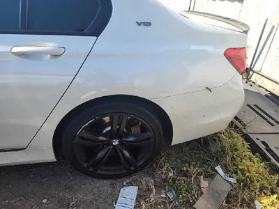 2017 BMW 760 WBA7H6108HG987424 VIN:WBA7H6108HG987424