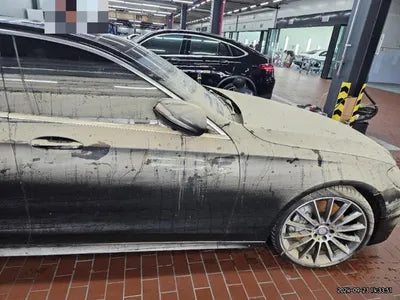 2017 Mercedes-Benz E 300 VIN: