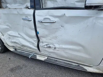 2016 Kia Carnival VIN: