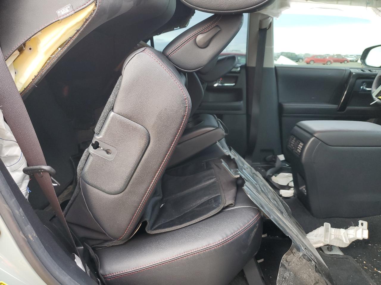 2023 TOYOTA 4RUNNER SE VIN:JTERU5JR7P6184748