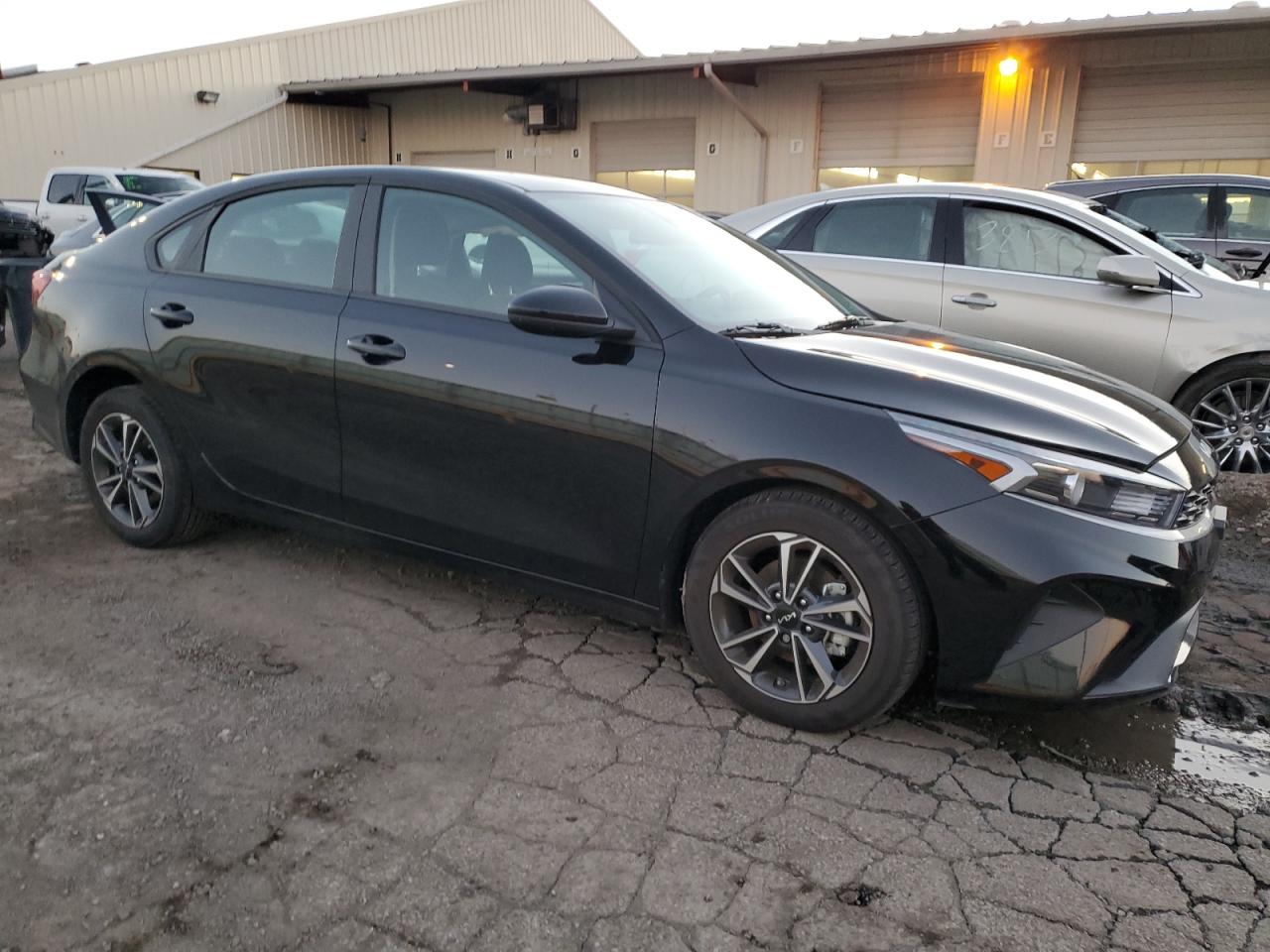 2024 KIA FORTE LX VIN:3KPF24AD7RE755065