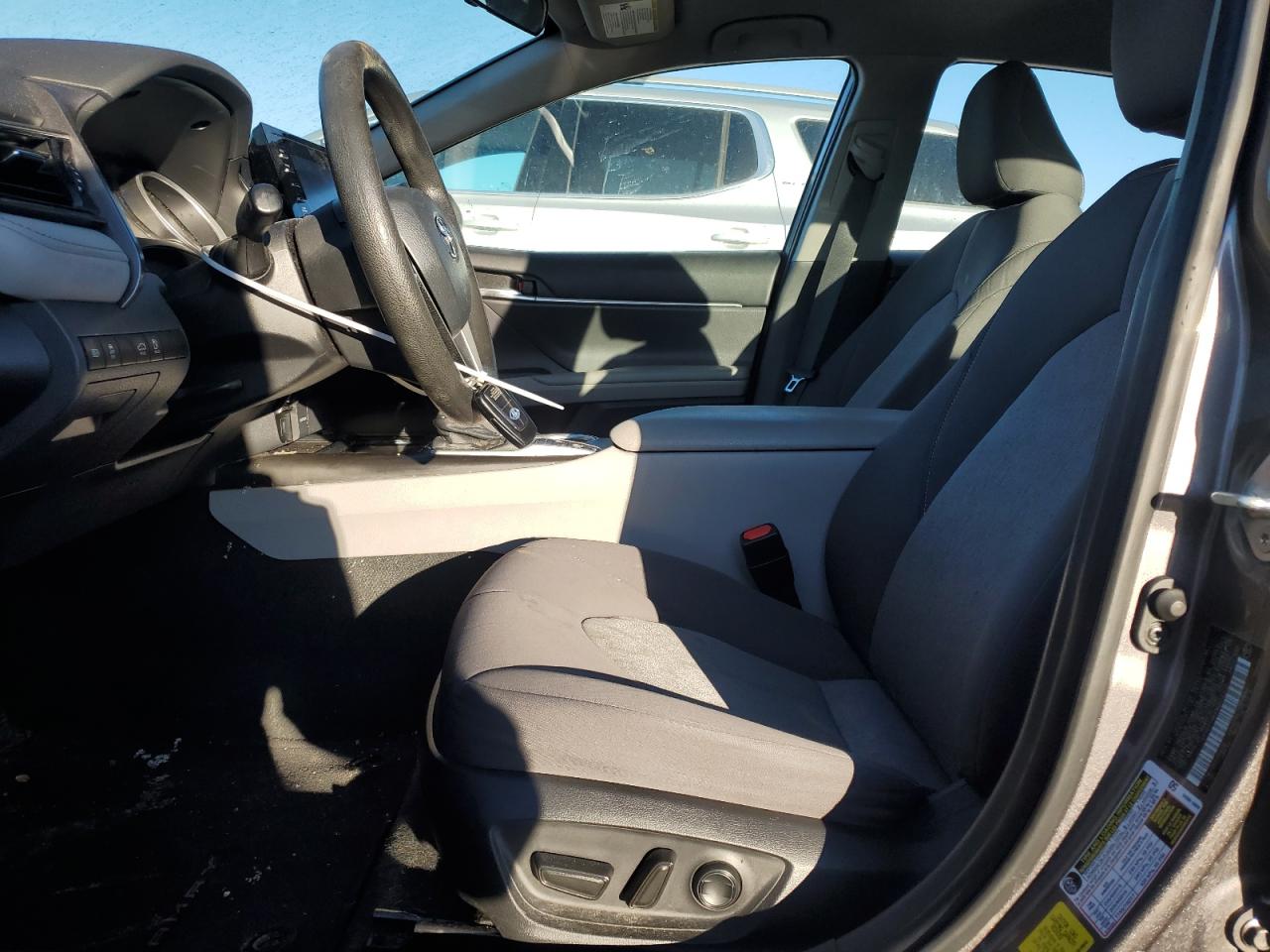 2022 TOYOTA CAMRY LE VIN:4T1C31AK4NU571173