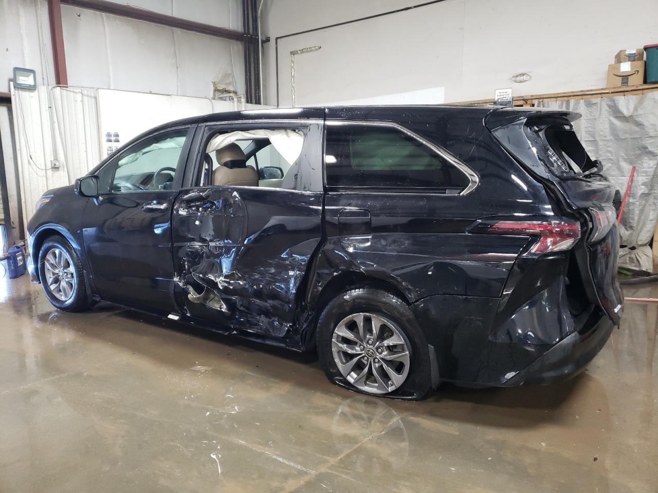 2023 TOYOTA SIENNA XLE VIN:5TDYSKFC6PS080602