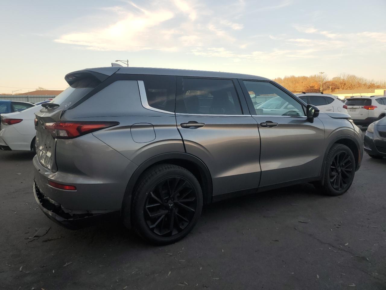 2022 MITSUBISHI OUTLANDER SE VIN:JA4J3UA84NZ076504