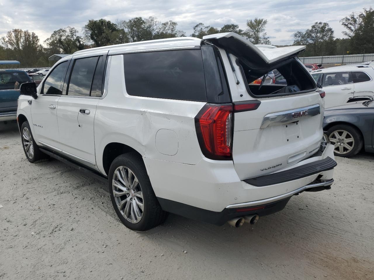 2022 GMC YUKON XL DENALI VIN:1GKS2JKL0NR238244