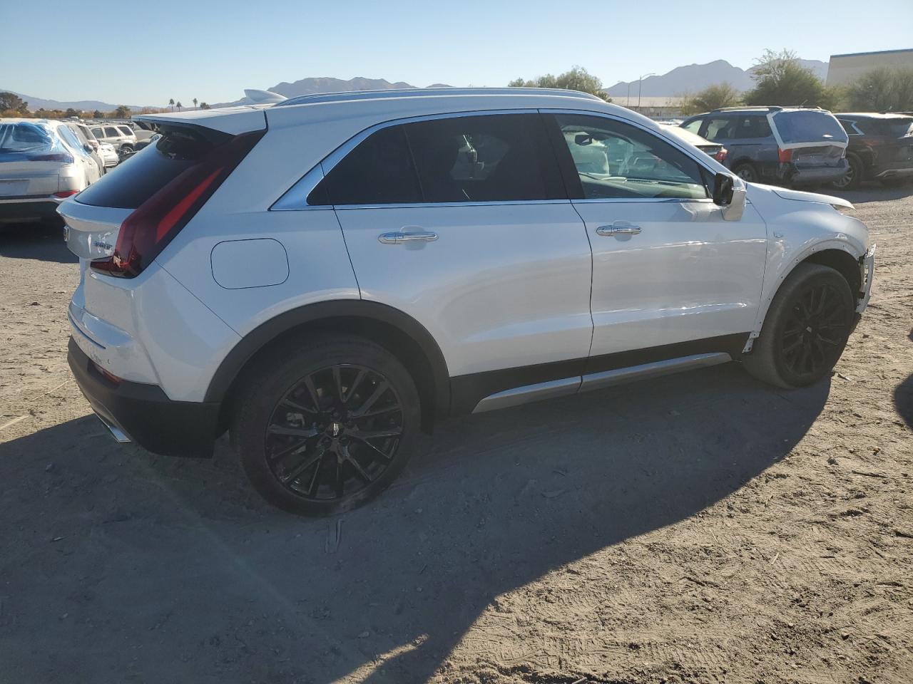 2023 CADILLAC XT4 PREMIUM LUXURY VIN:1GYFZCR46PF126114