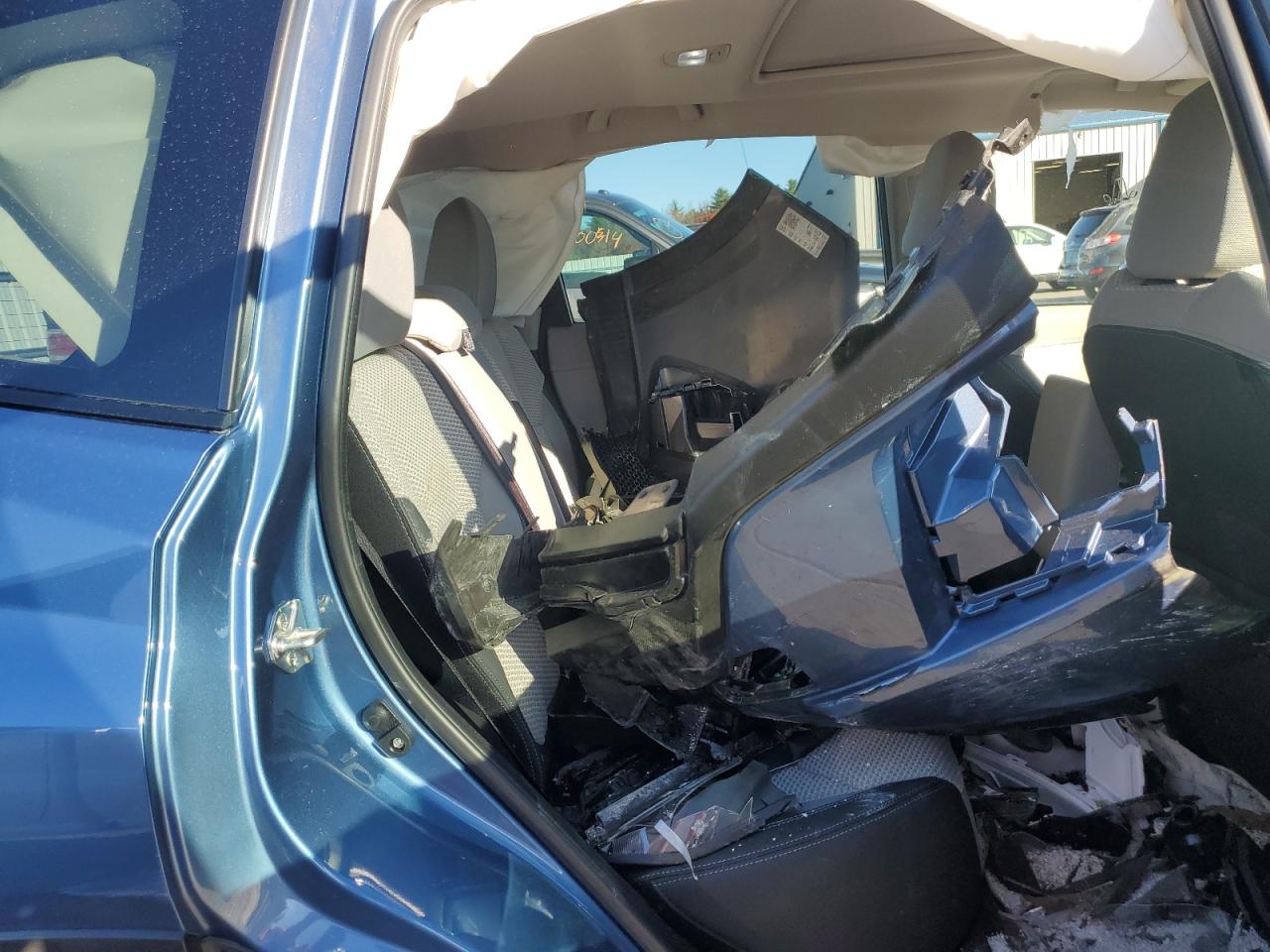 2023 SUBARU FORESTER PREMIUM VIN:JF2SKAECXPH409292