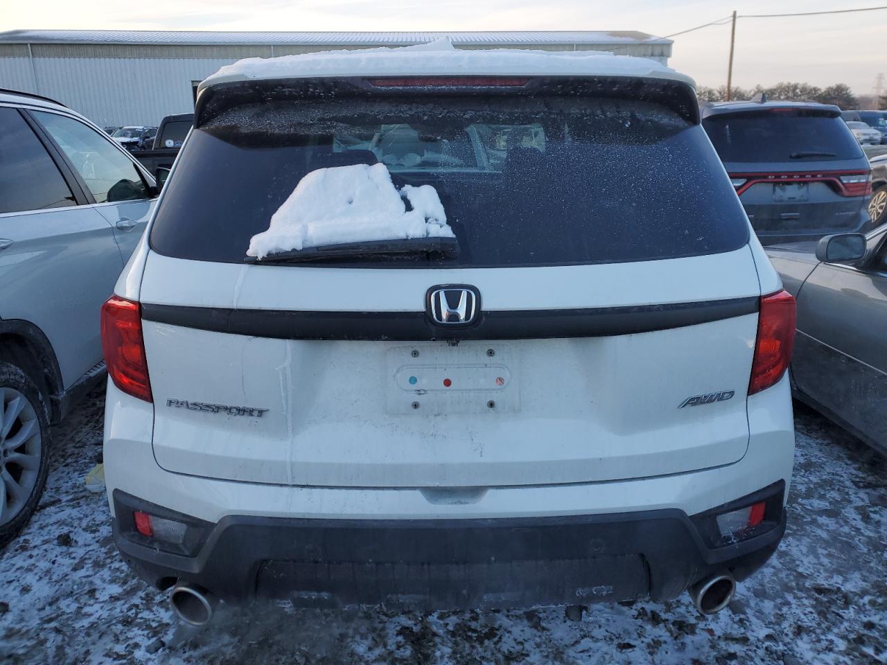 2022 HONDA PASSPORT EXL VIN:5FNYF8H5XNB006476
