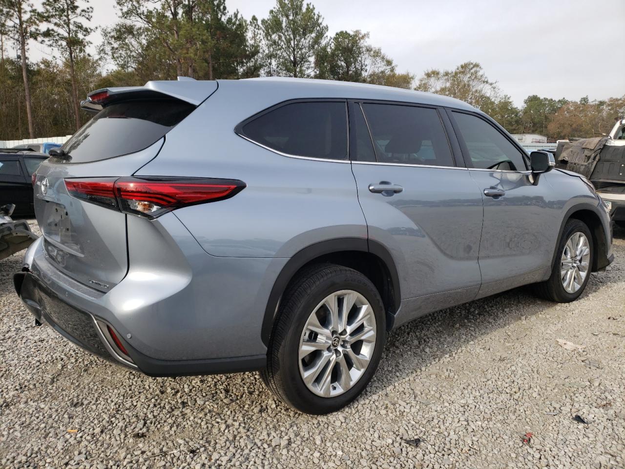 2022 TOYOTA HIGHLANDER LIMITED VIN:5TDYZRAH6NS138387