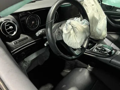 2018 Mercedes-Benz E 220 VIN: