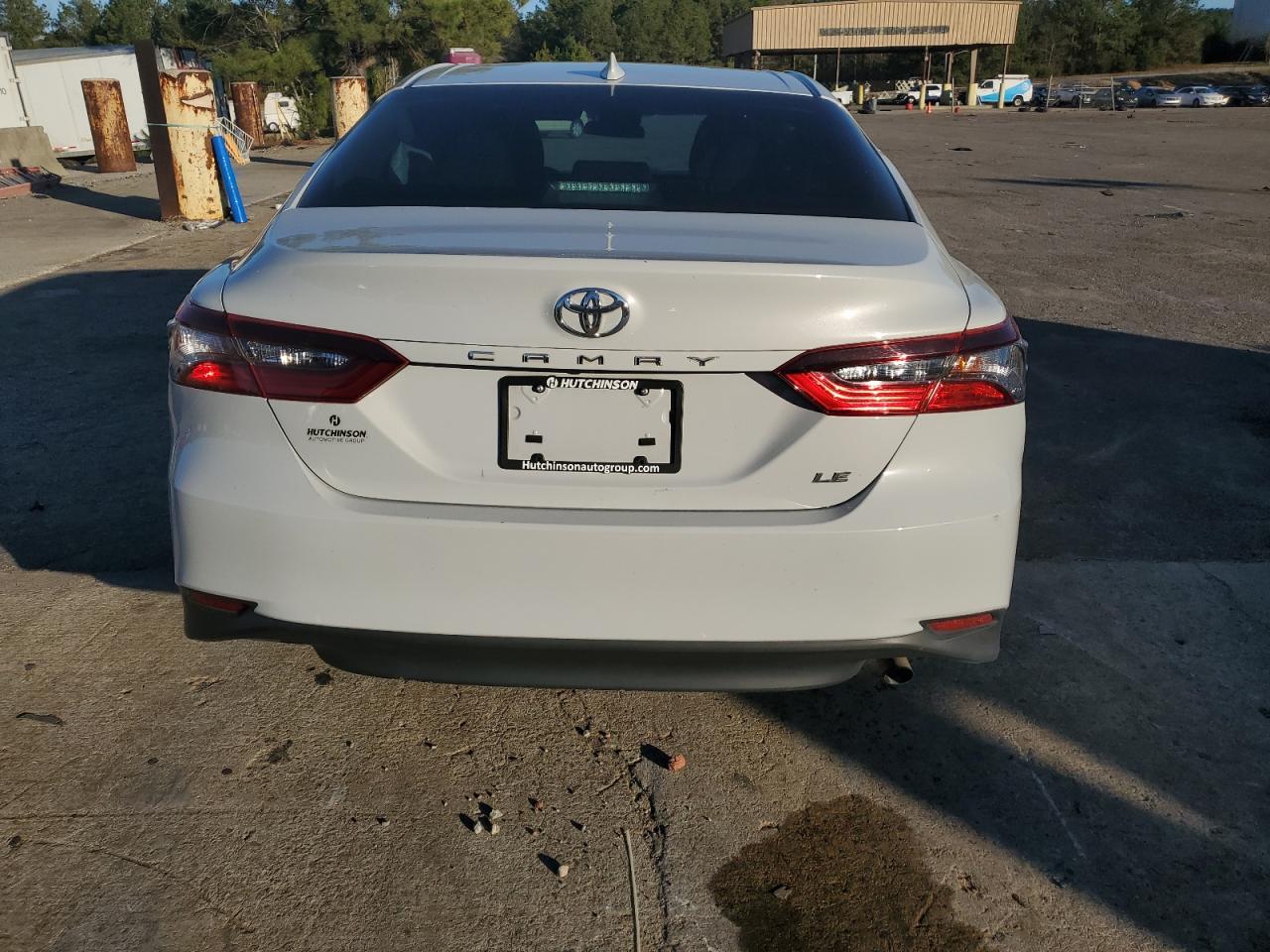 2022 TOYOTA CAMRY LE VIN:4T1C11AK2NU068456