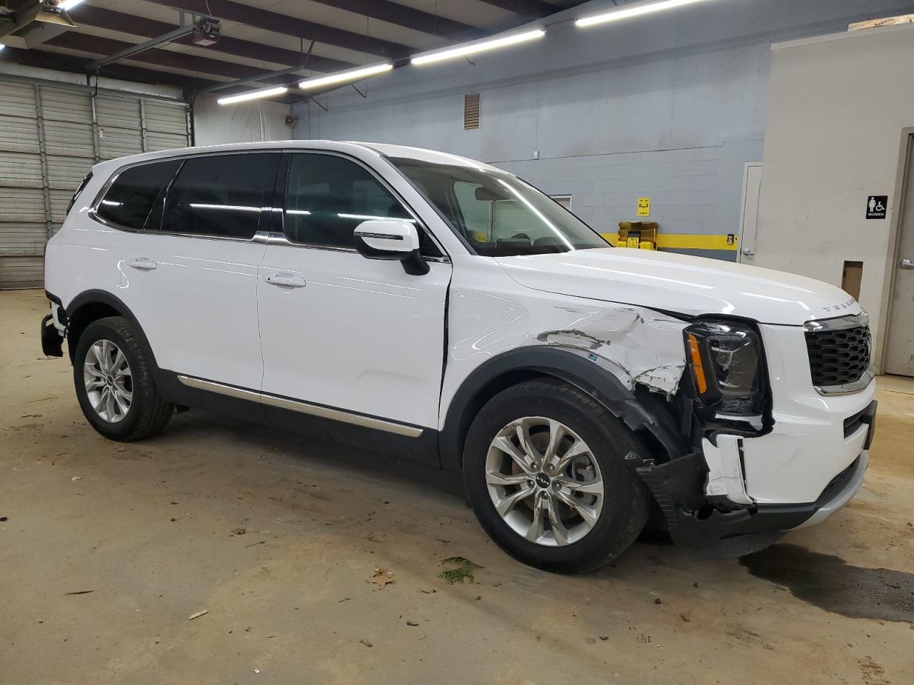 2022 KIA TELLURIDE LX VIN:5XYP2DHC2NG229151