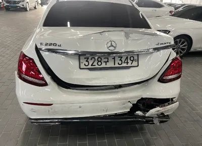 2019 Mercedes-Benz E 220 WDDZF0FB4KA692717 VIN:WDDZF0FB4KA692717