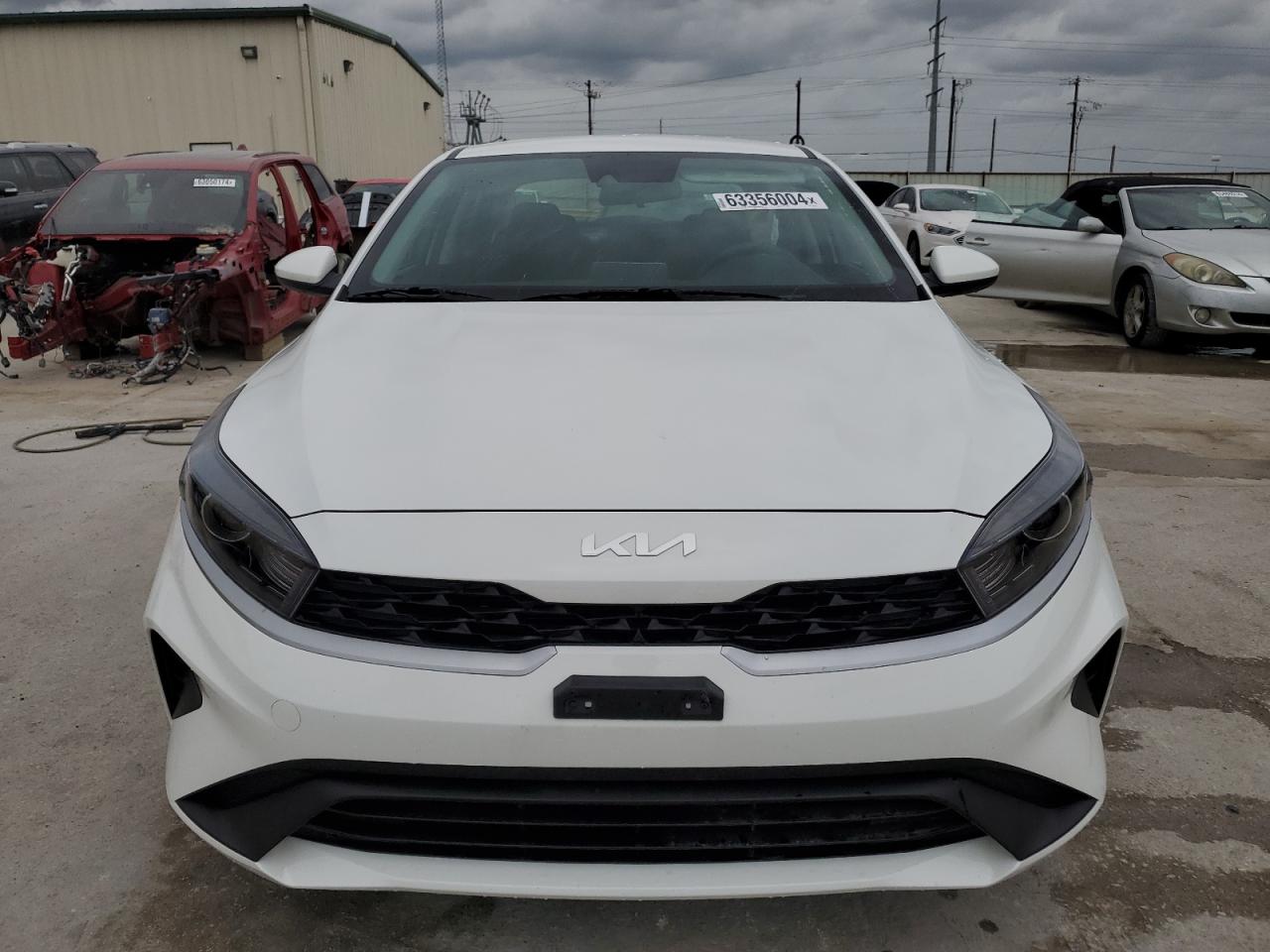 2024 KIA FORTE LX VIN:3KPF24AD5RE728494