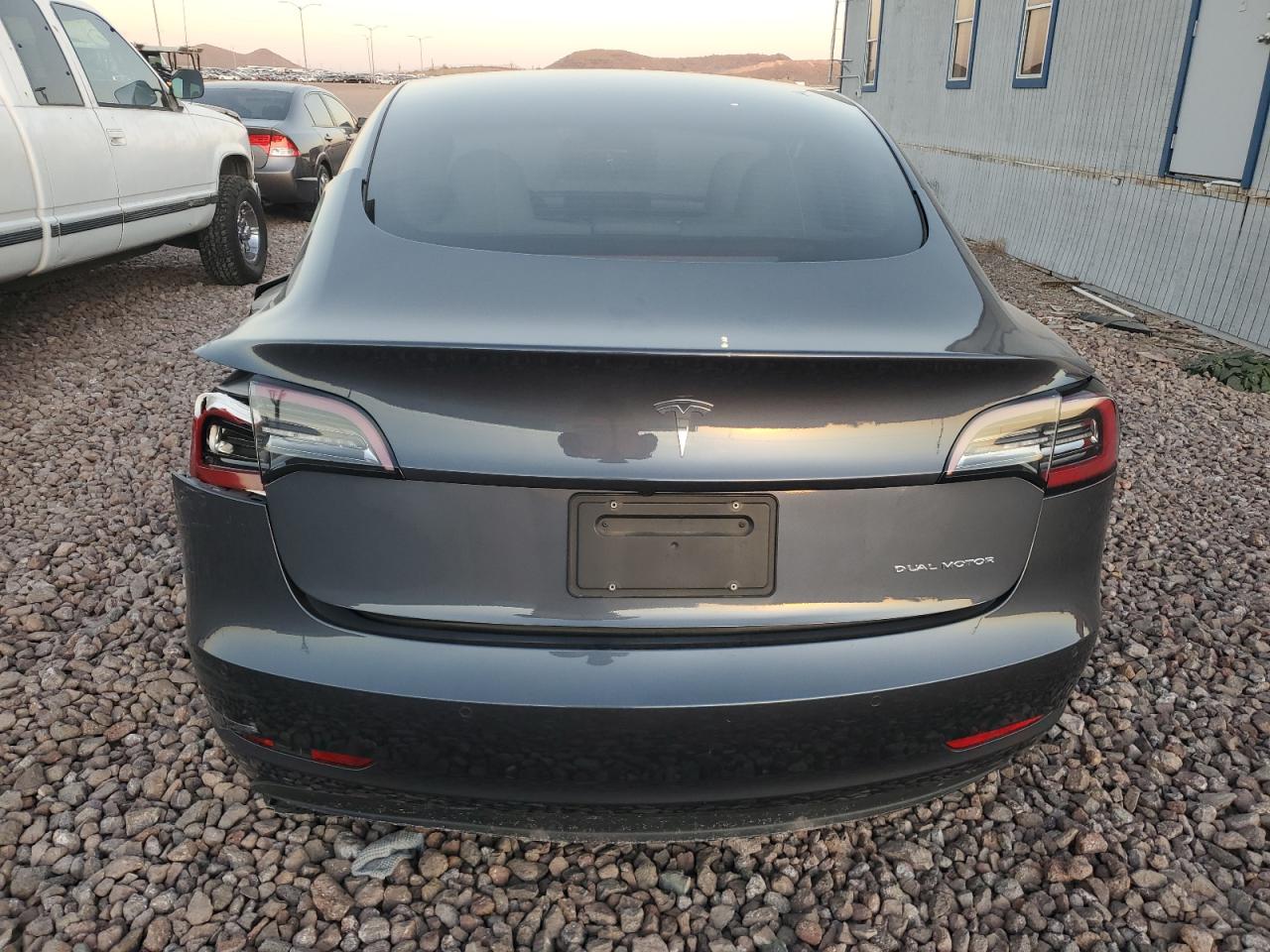 2022 TESLA MODEL 3  VIN:5YJ3E1EB8NF316320