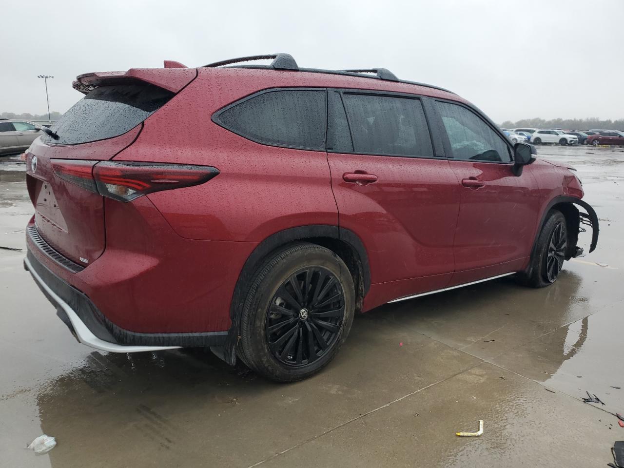 2024 TOYOTA HIGHLANDER LE VIN:5TDKDRAH0RS538424