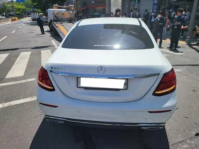 2018 Mercedes-Benz E 220 WDDZF0EB9JA404562 VIN:WDDZF0EB9JA404562