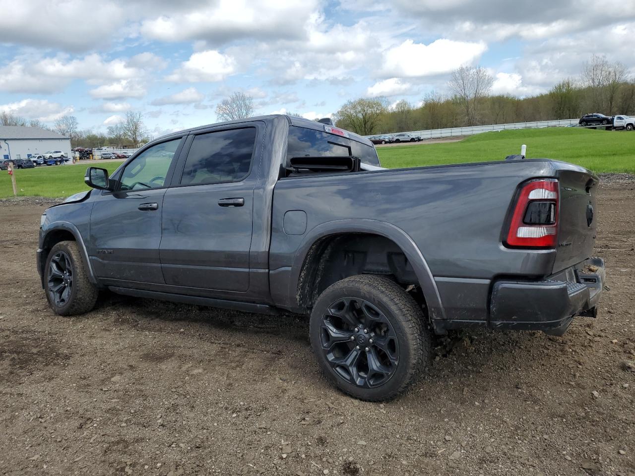 2022 RAM 1500 LIMITED VIN:1C6SRFHTXNN366842