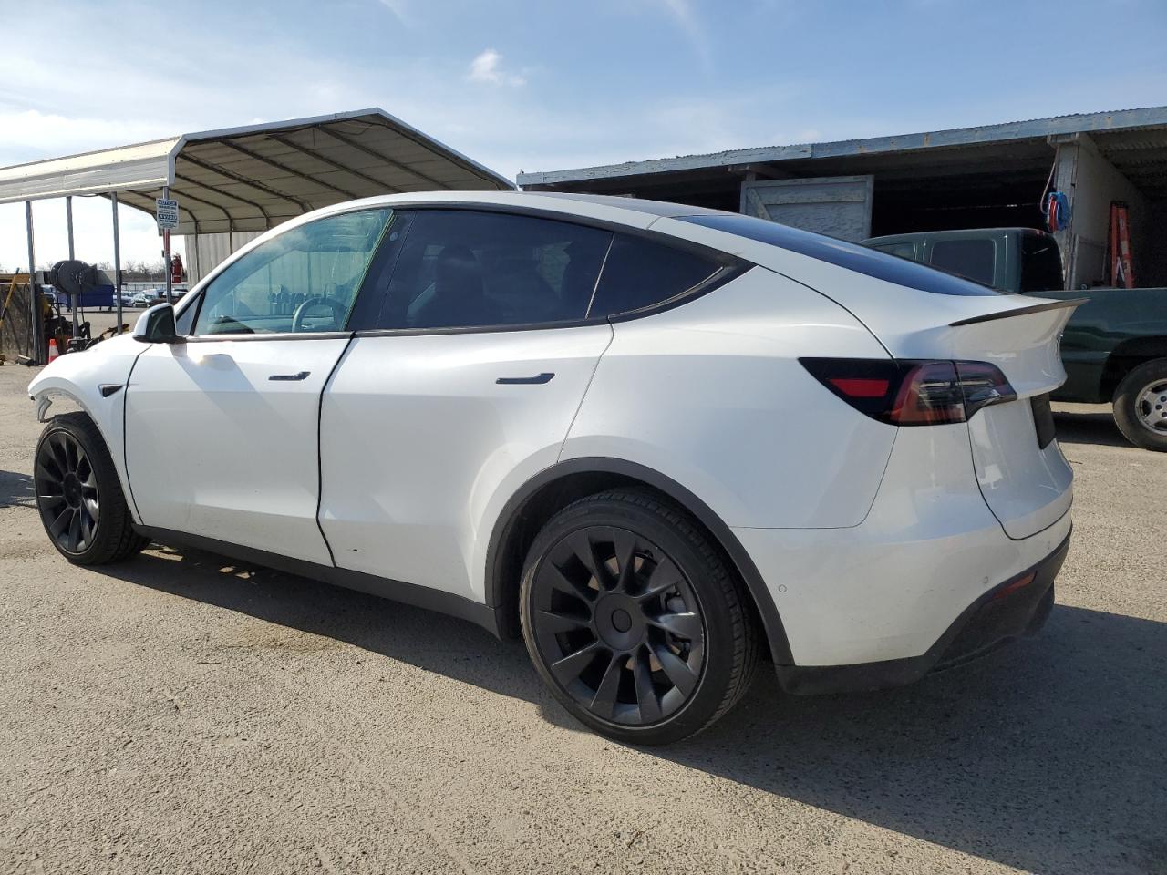 2022 TESLA MODEL Y  VIN:7SAYGDEE1NF559238