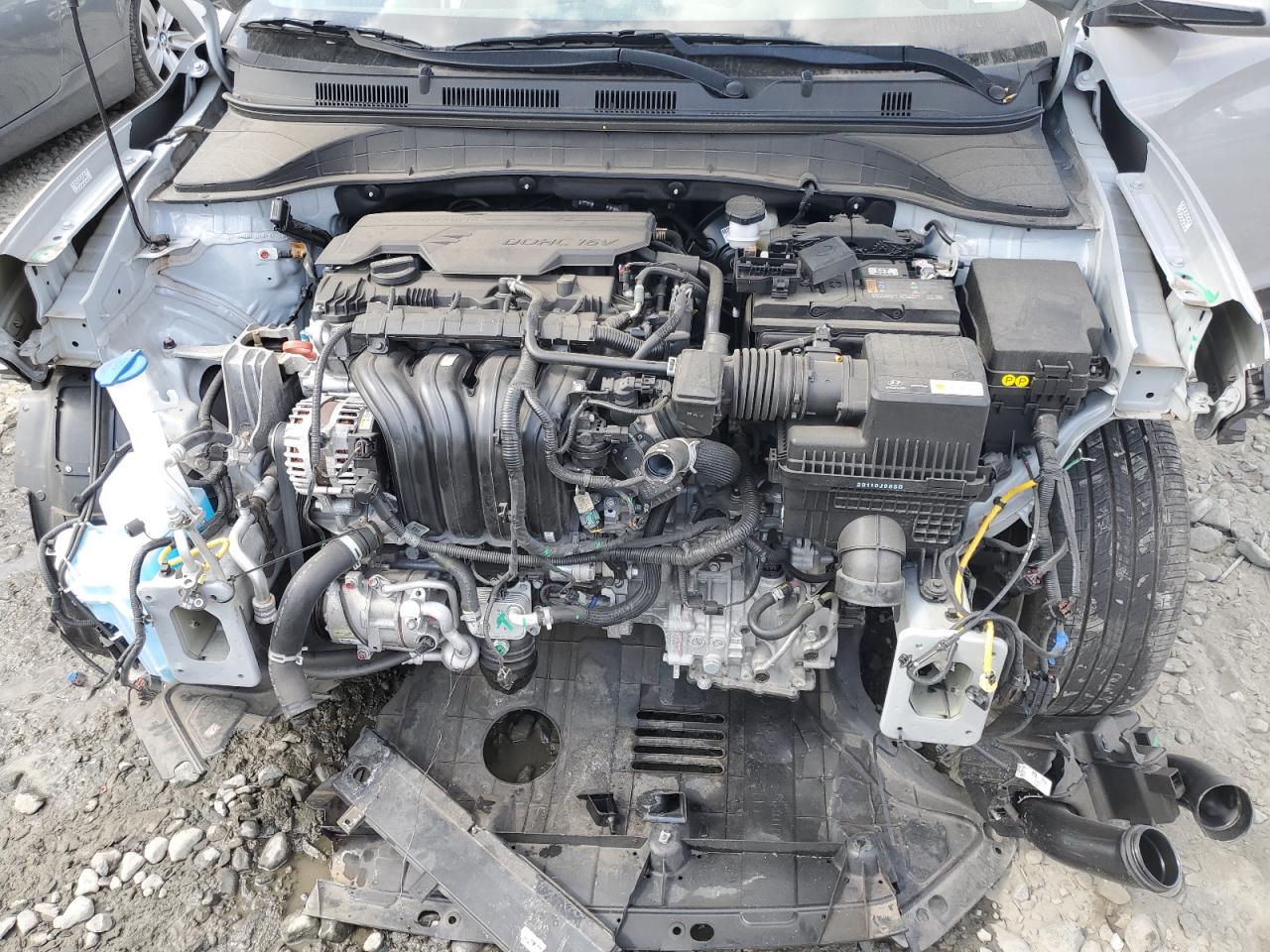 2022 HYUNDAI KONA SEL VIN:KM8K3CAB5NU918971