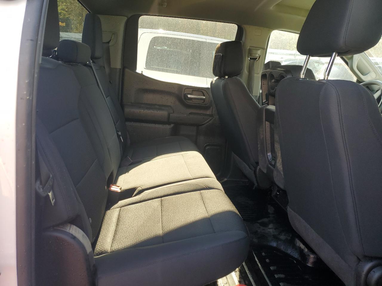 2024 CHEVROLET SILVERADO K1500 VIN:2GCUDAED6R1174910