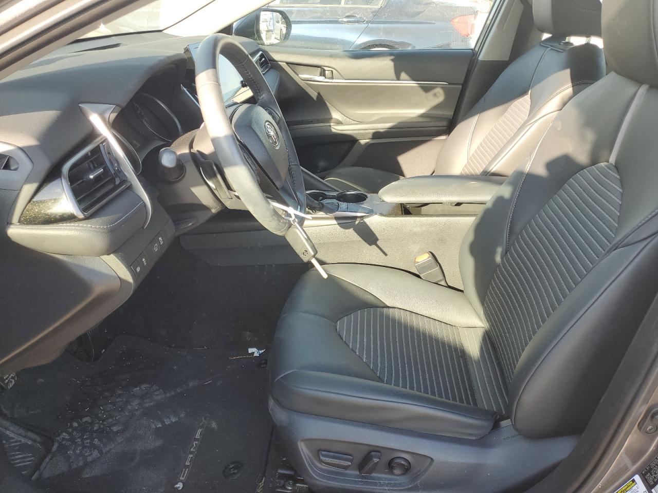 2022 TOYOTA CAMRY SE VIN:4T1G11AK0NU650086