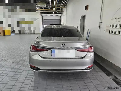 2023 Lexus ES 300 VIN: