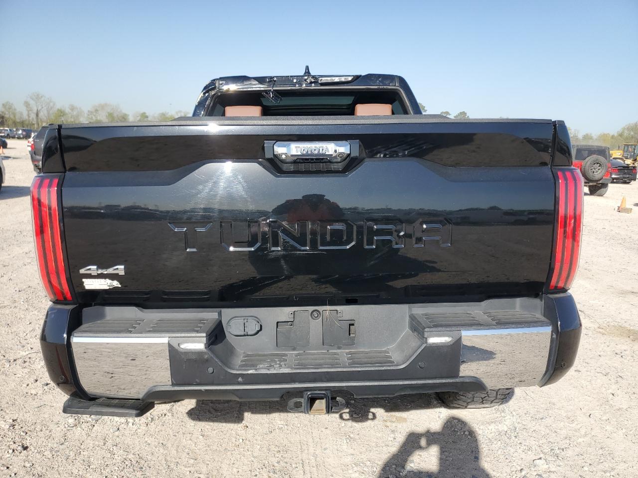 2022 TOYOTA TUNDRA CREWMAX PLATINUM VIN:5TFMA5DB2NX033703