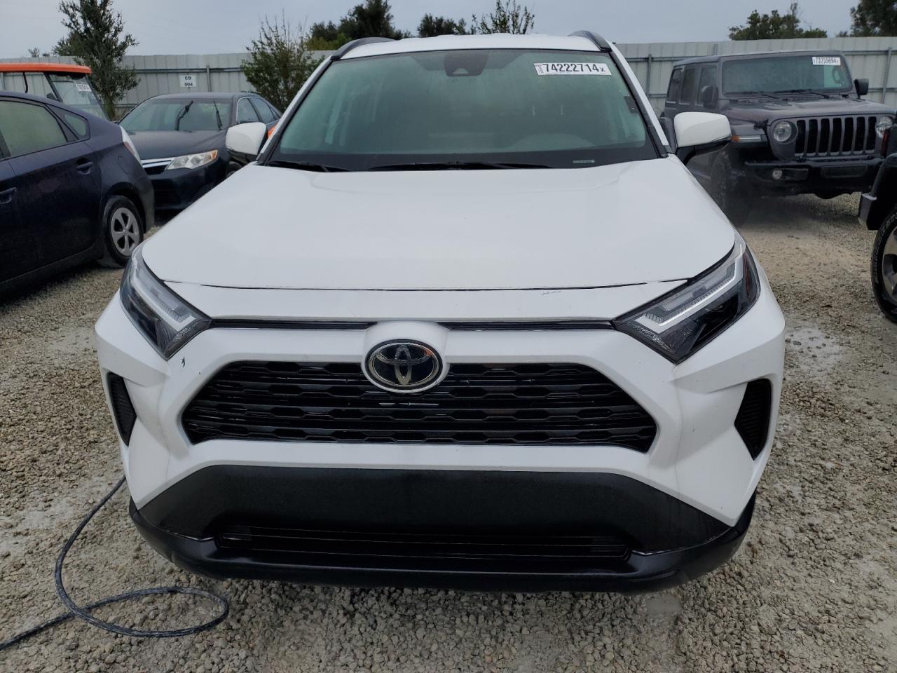 2022 TOYOTA RAV4 XLE VIN:2T3W1RFVXNW233630