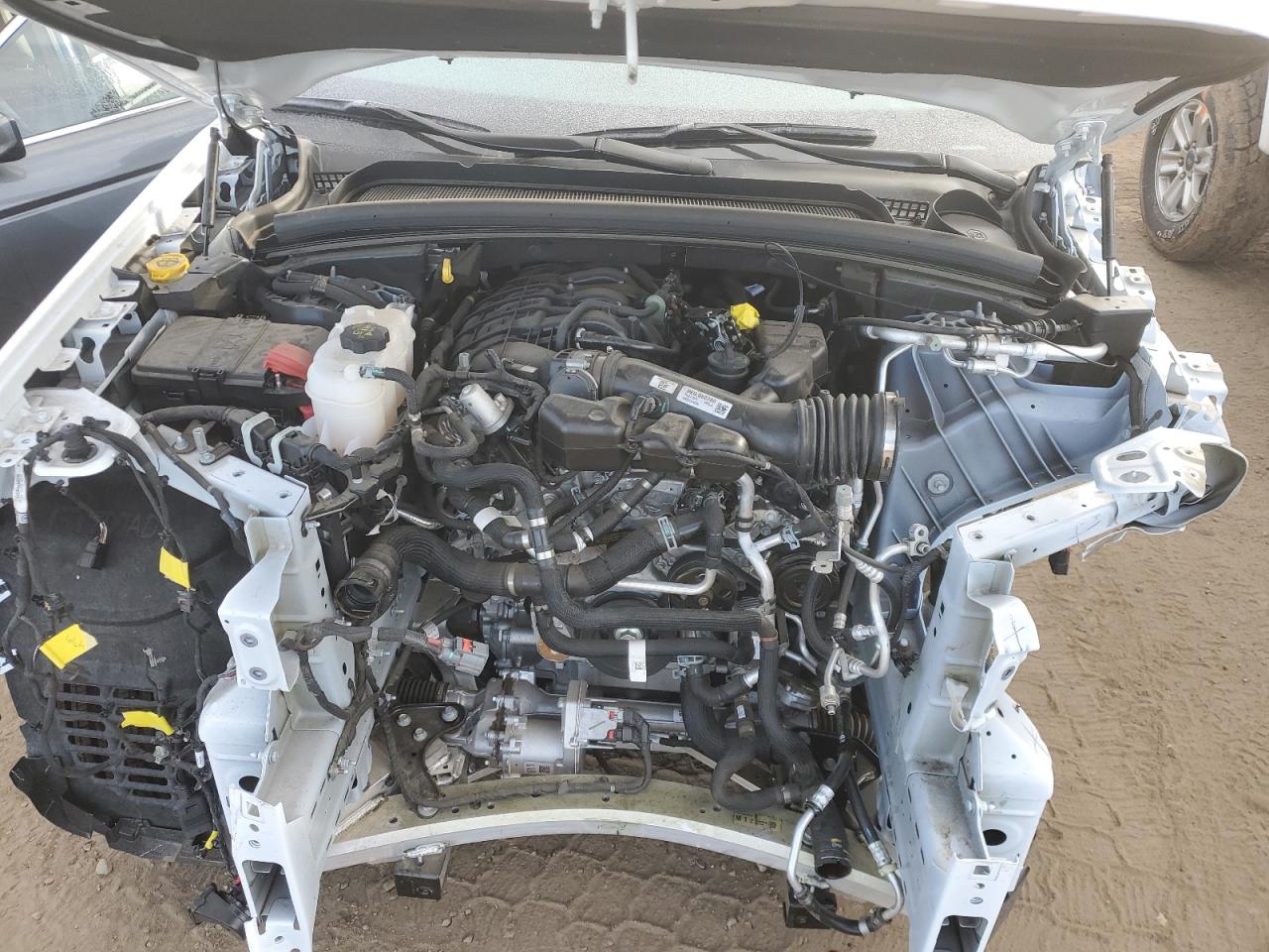 2024 JEEP GRAND CHEROKEE LIMITED VIN:1C4RJHBG1RC211345