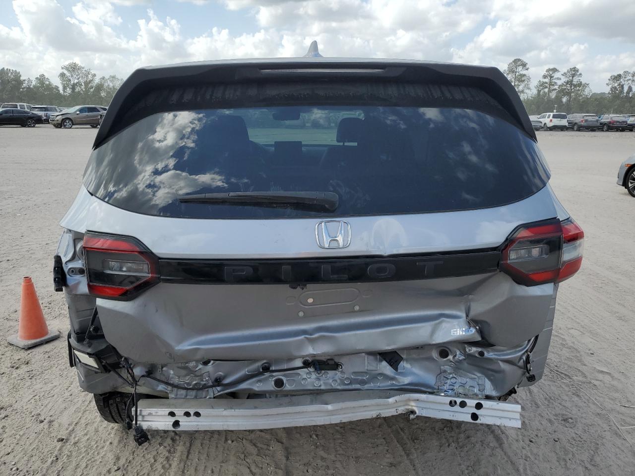 2023 HONDA PILOT EXL VIN:5FNYG2H5XPB007737