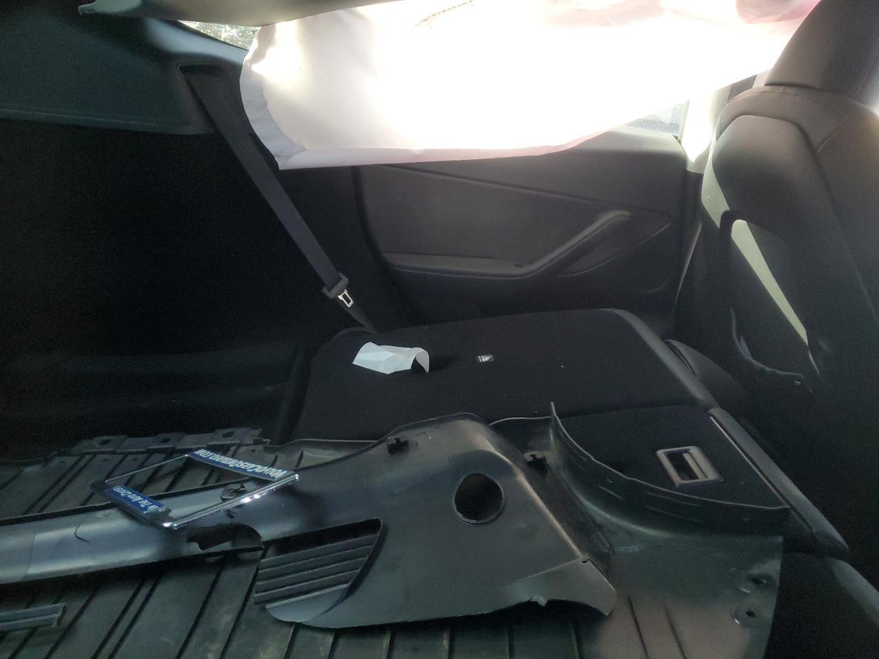 2024 TESLA MODEL Y  VIN:7SAYGDEE4RF104941
