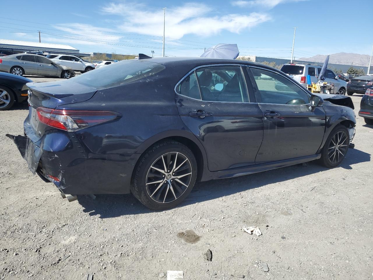2022 TOYOTA CAMRY SE VIN:4T1T11AK2NU687235