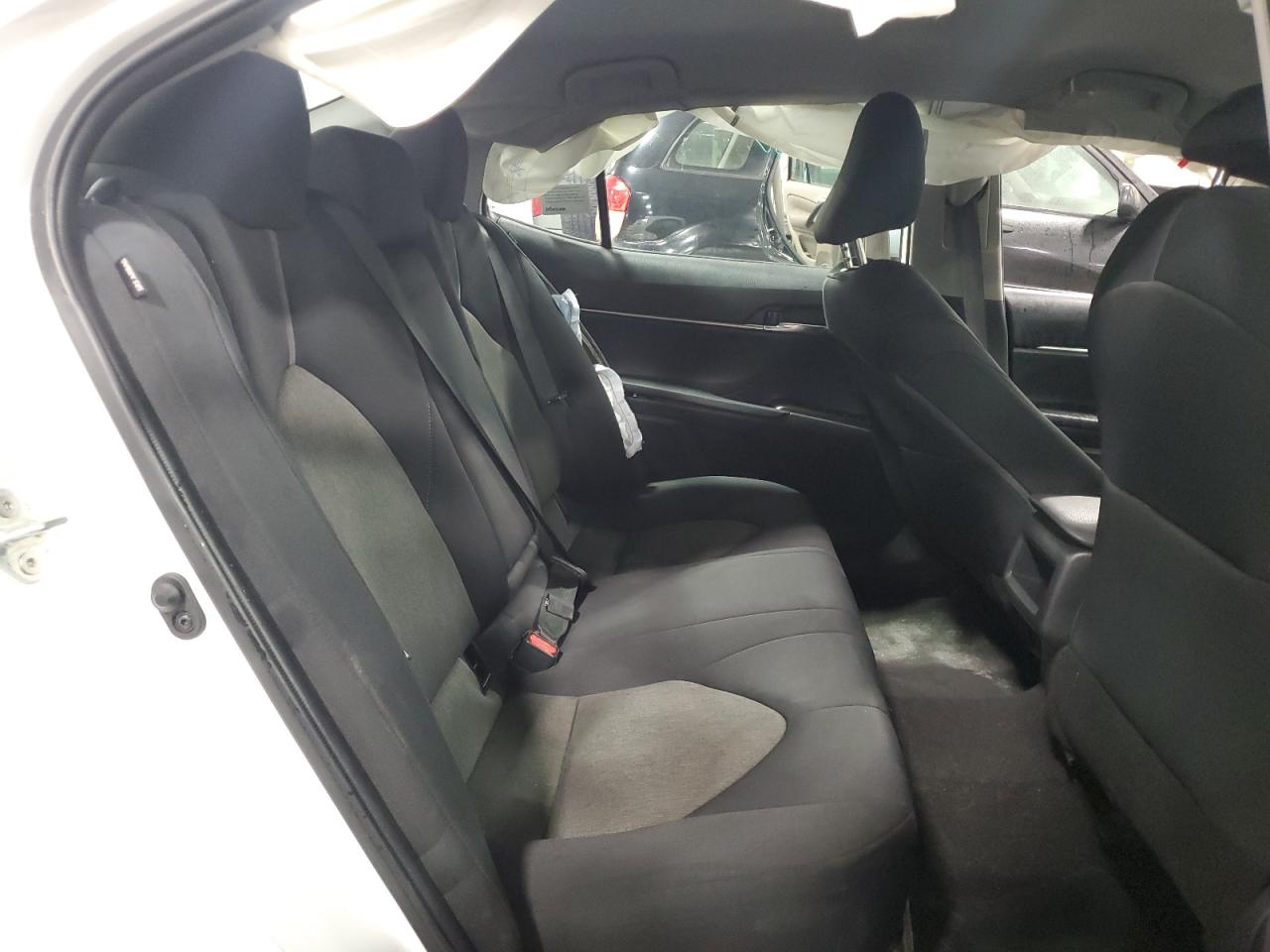 2022 TOYOTA CAMRY LE VIN:4T1C11AKXNU628076