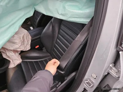 2017 Mercedes-Benz GLC 220 VIN: